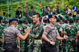 Tahapan Normal Baru, Pengunjung Pusat Belanja Diawasi TNI-Polri -